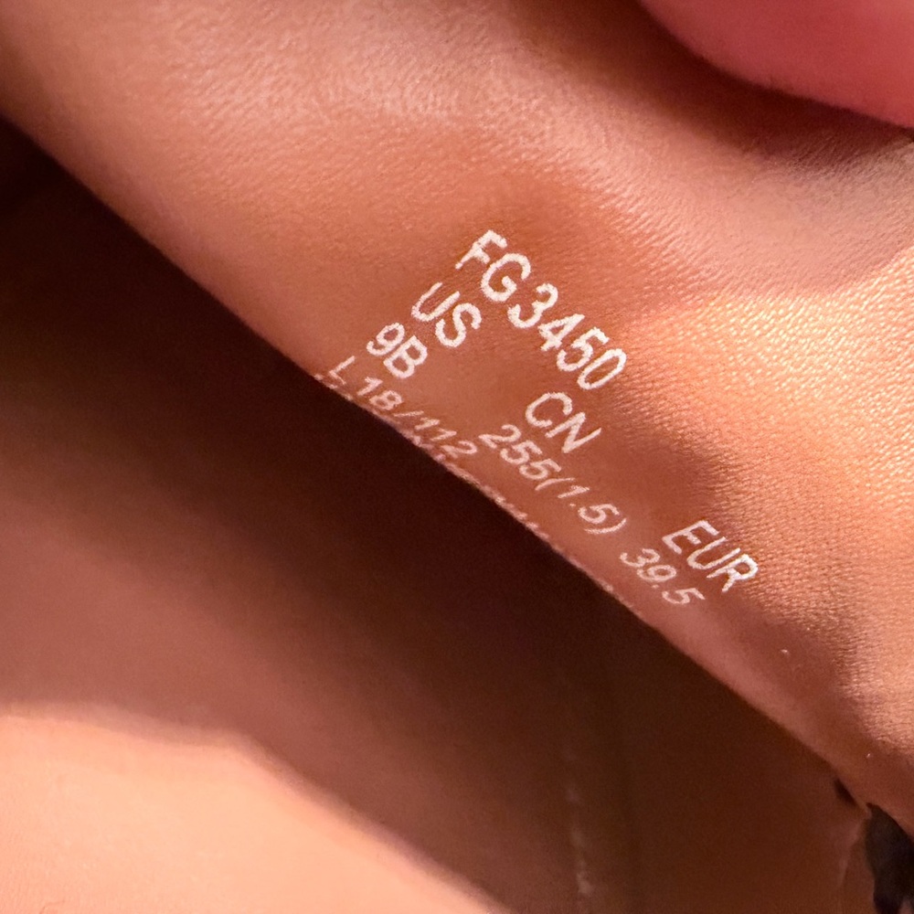 Coach Moira Women's Signature Loafers - Picture 7 of 7